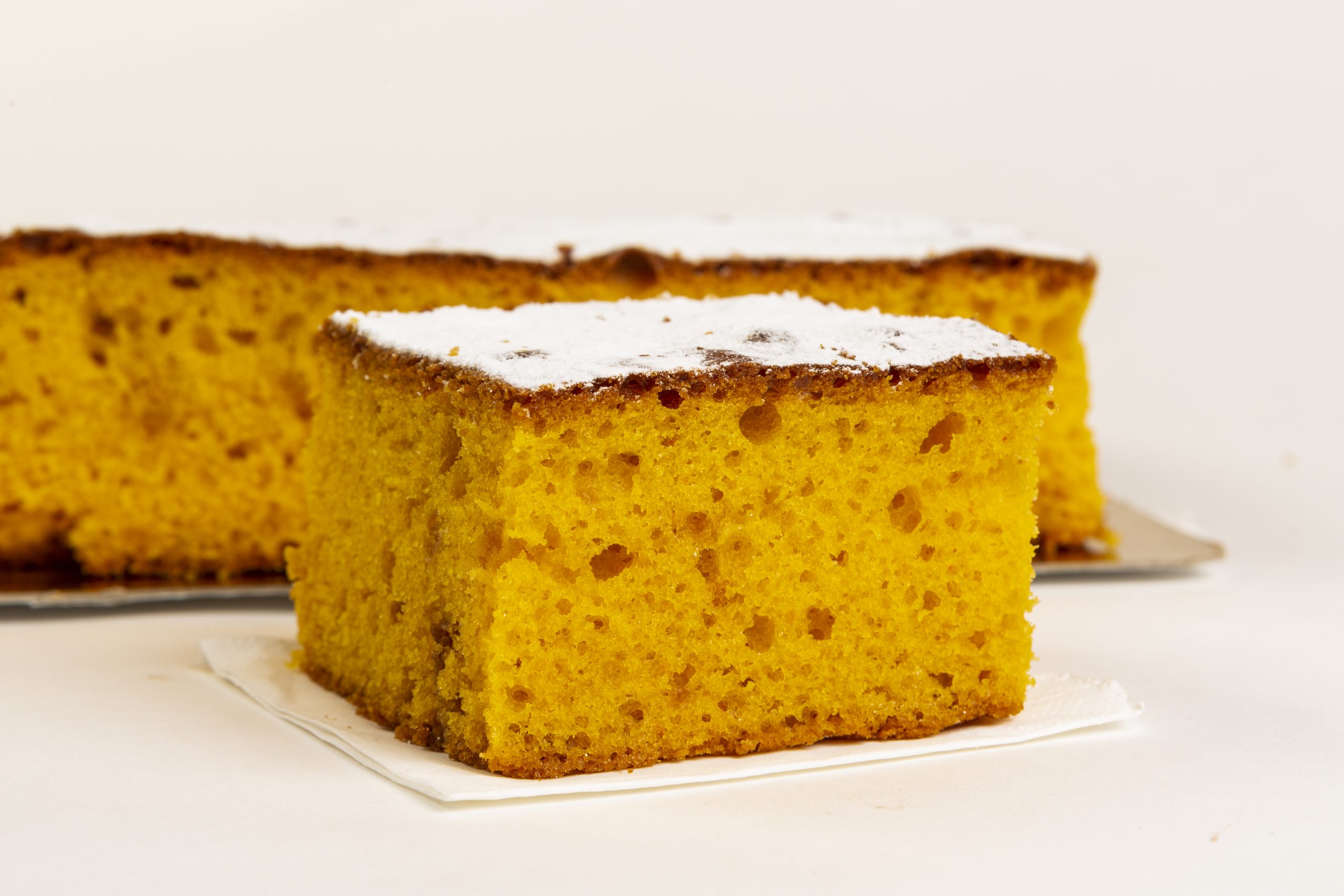 Bizcocho-naranja-scaled-1.jpg